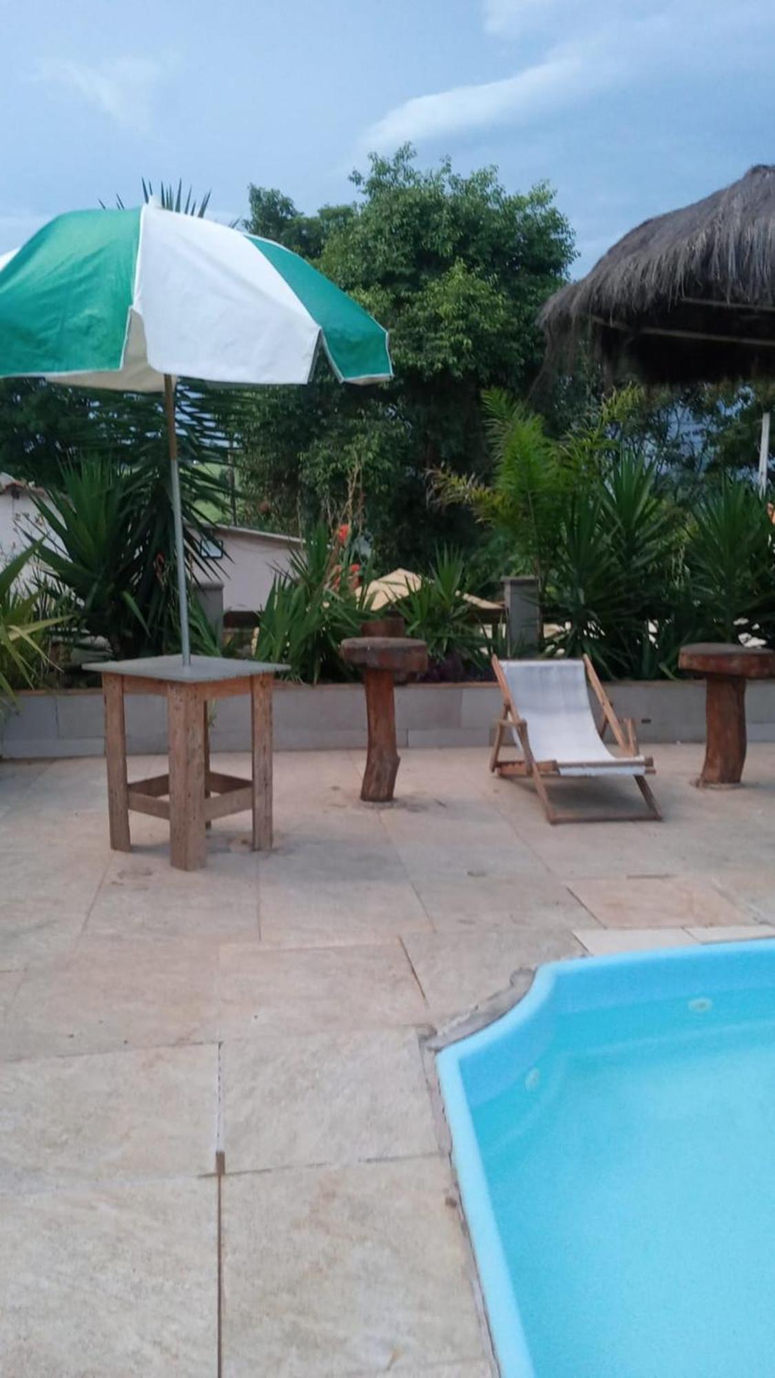 Villa Chacara Familia Buscape Oliveira à Aracariguama Extérieur photo